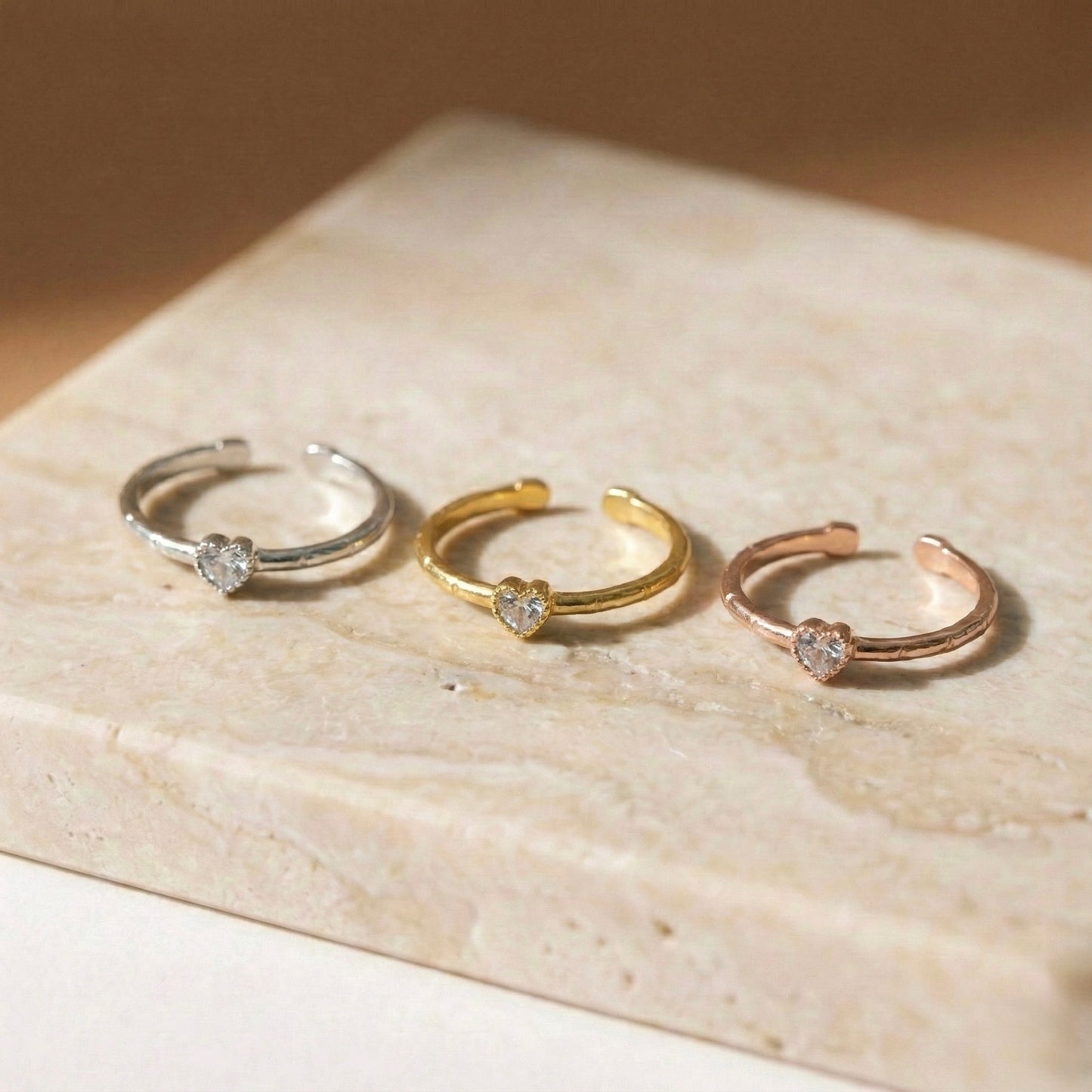 Petite Heart Aura Yüzük