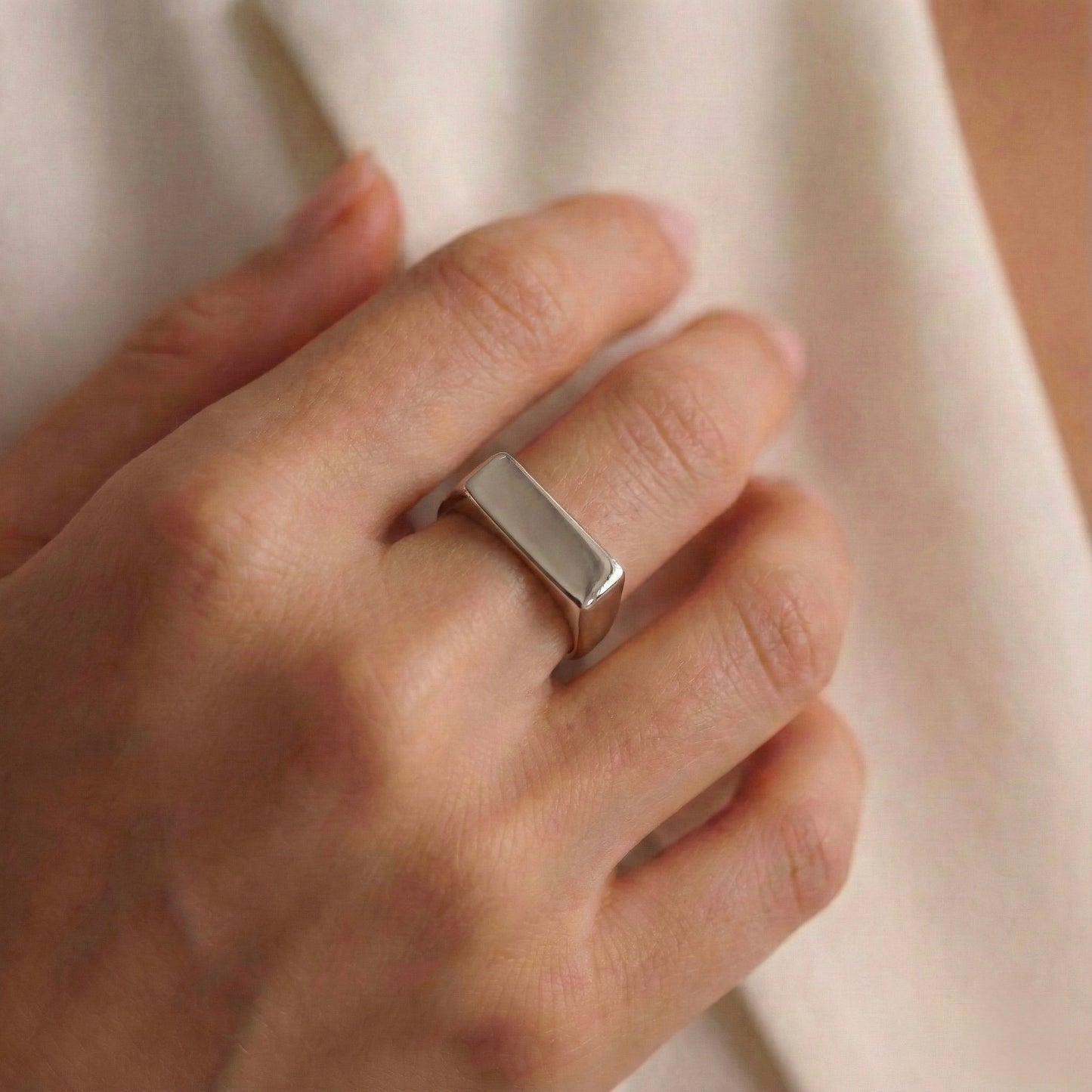 Classic Rectangular Signet Yüzük