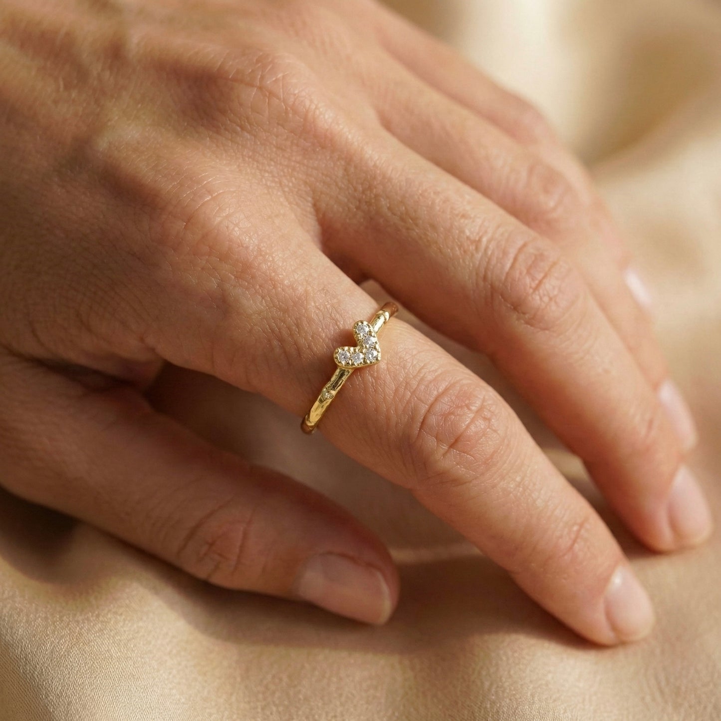 Glimmer Heart Yüzük