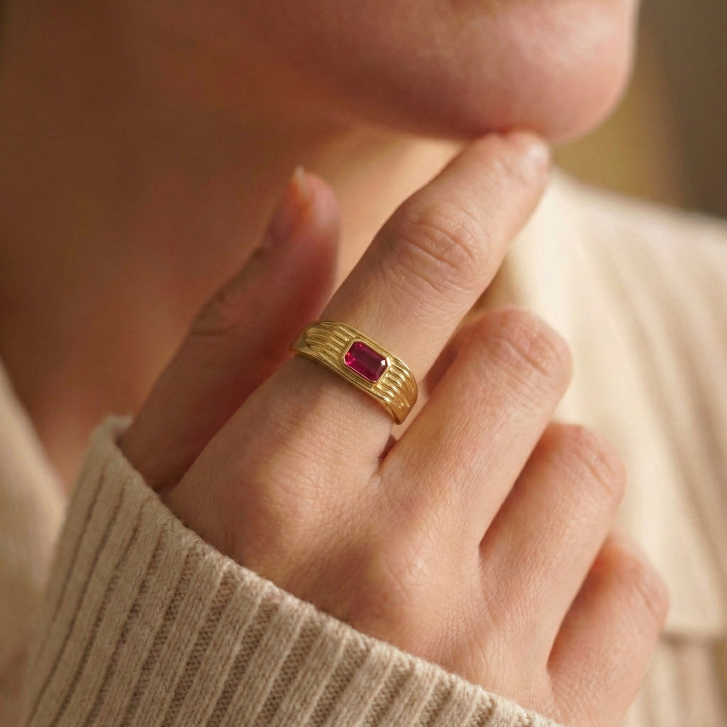 Rose Baguette Signet Yüzük