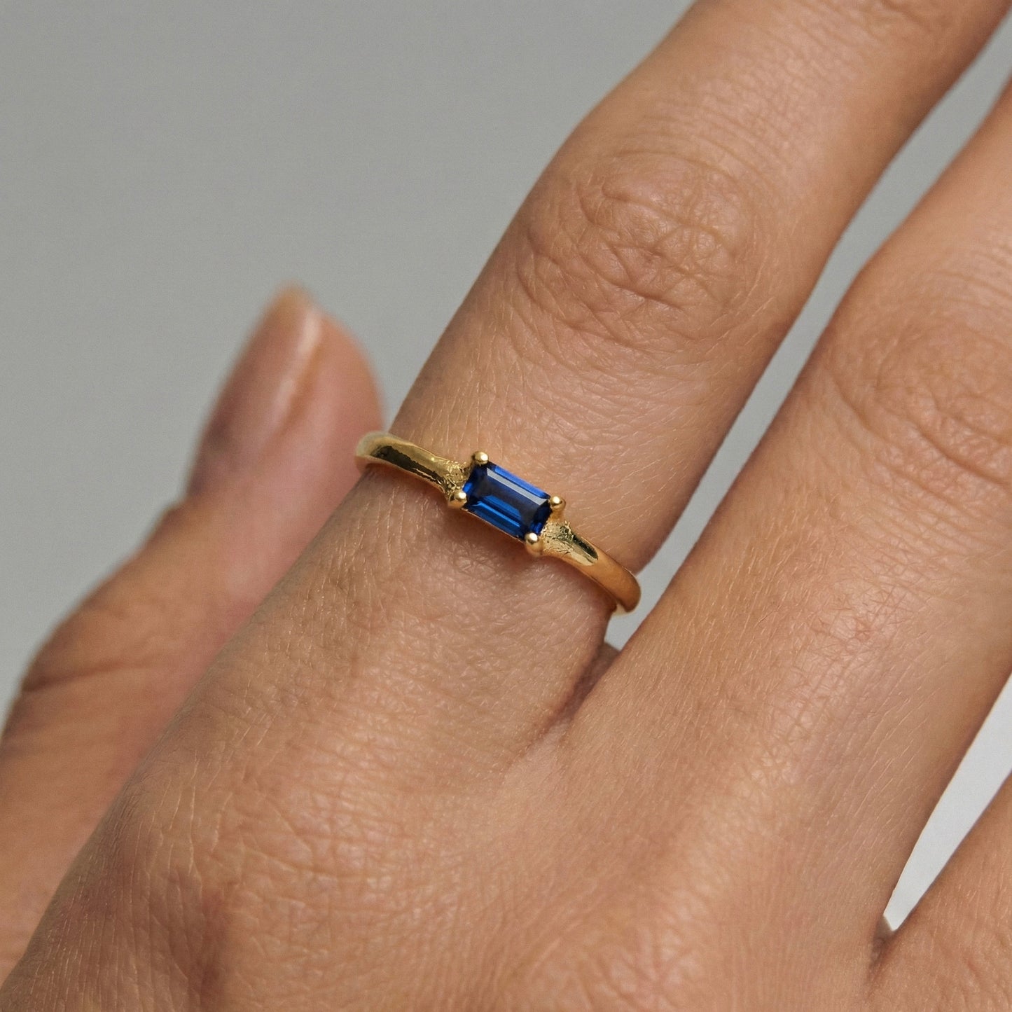 Oceanic Baguette Yüzük