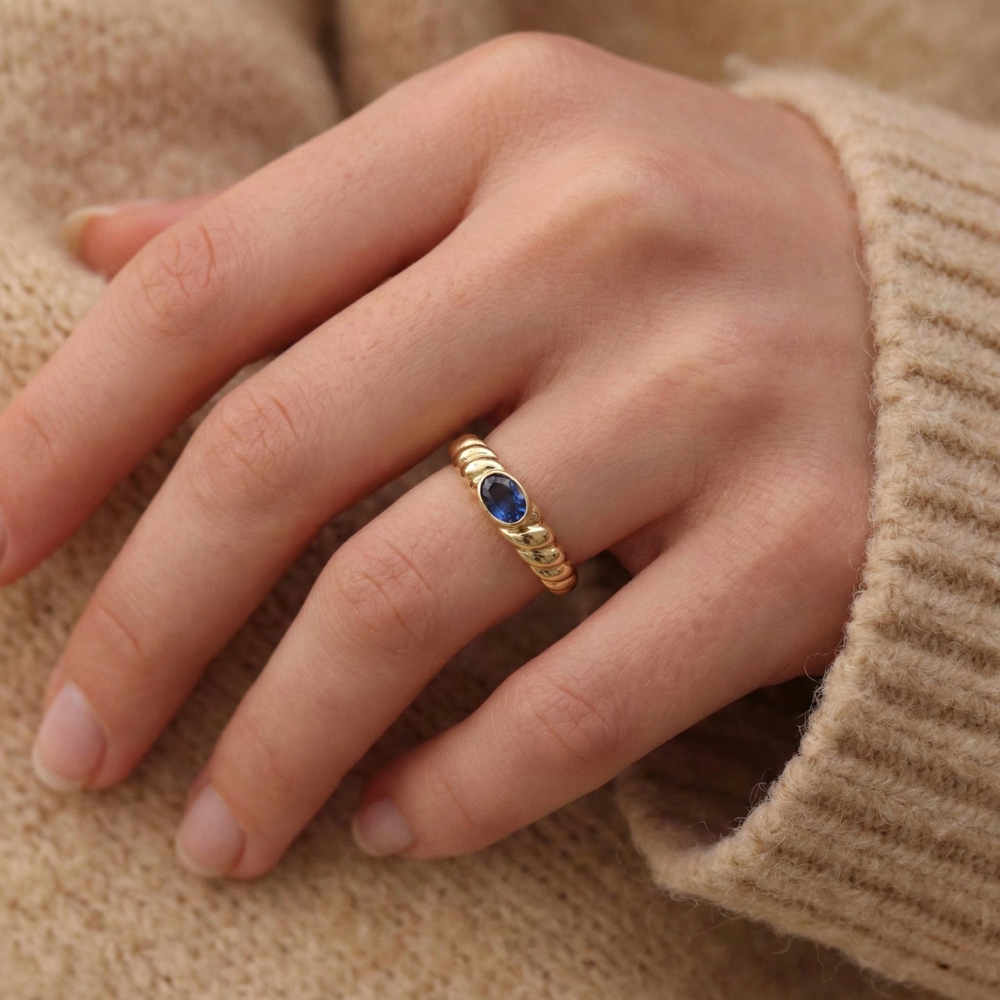 Oceanic Ripple Band Yüzük